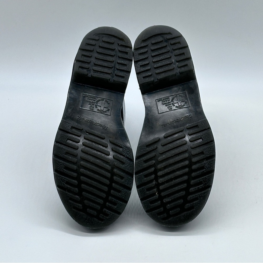 Dr. Martens 1460 Boots. Size 6. - Picture 8 of 9